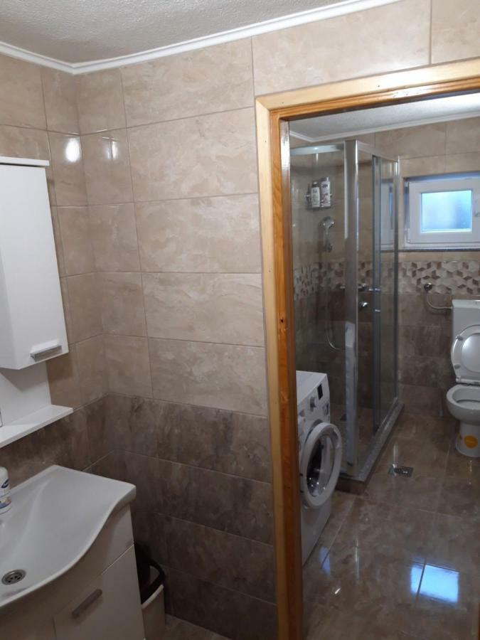 Apartman Milos Требине Екстериор снимка