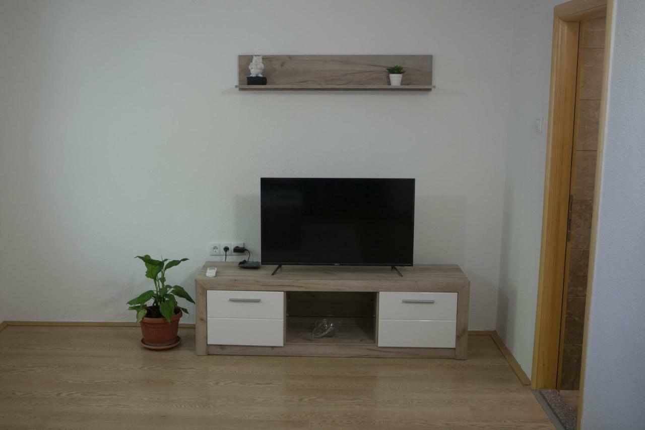 Apartman Milos Требине Екстериор снимка